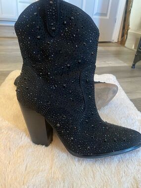 Jessica Simpson Black Embellished Western Ankle Boots size 7.5